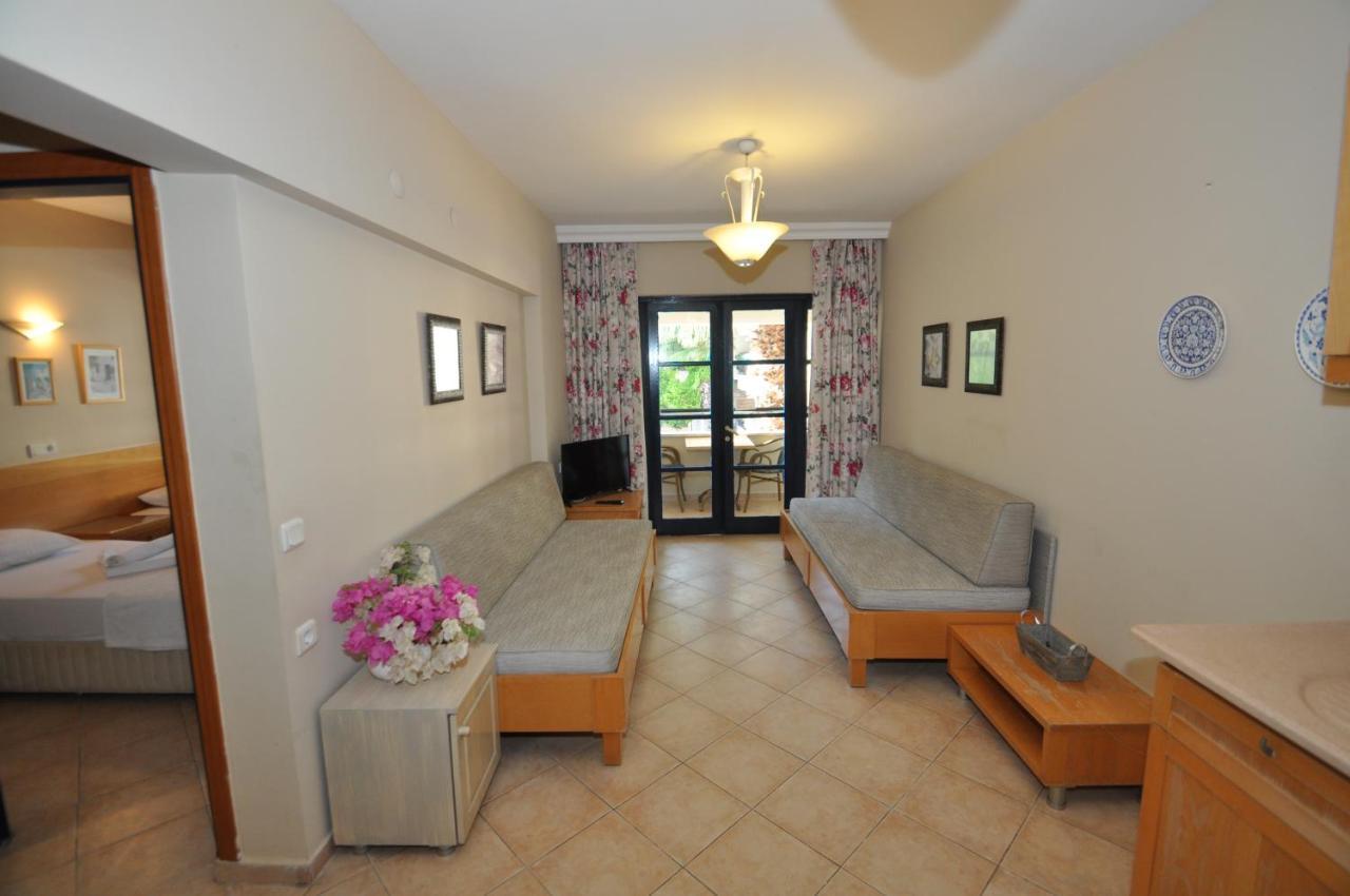 Sun Blue Apart Hotel İcmeler Bagian luar foto