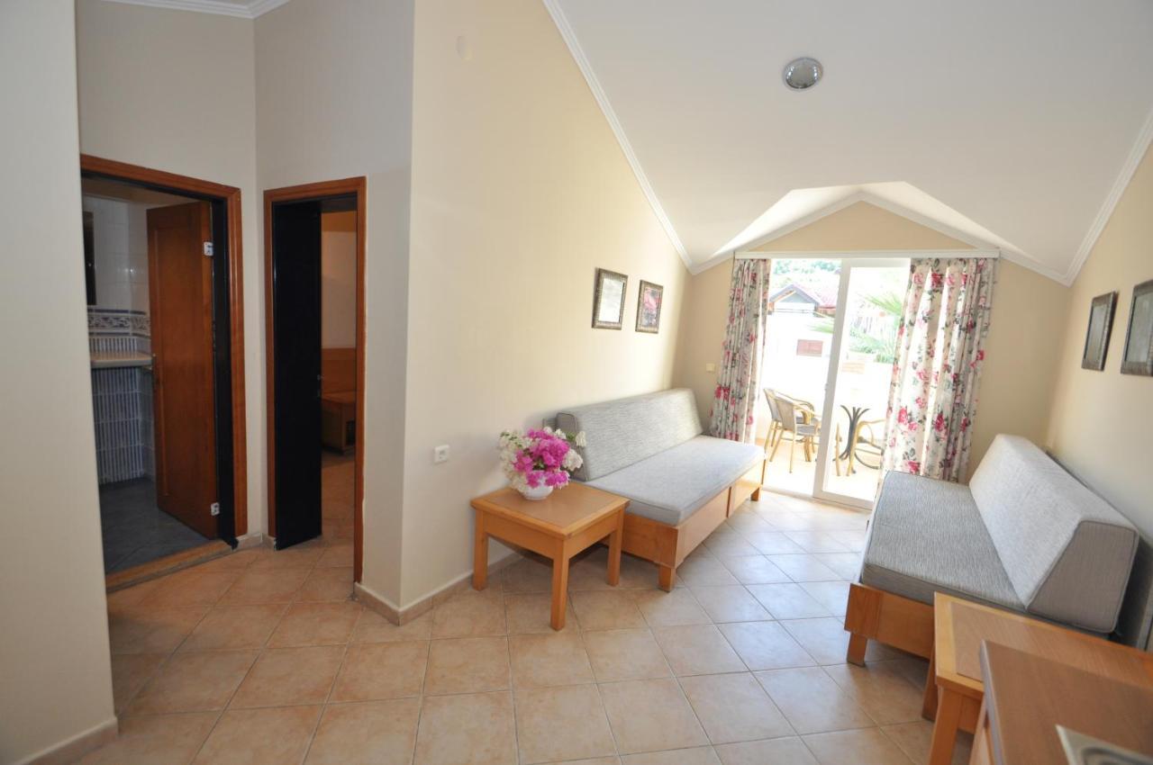Sun Blue Apart Hotel İcmeler Bagian luar foto